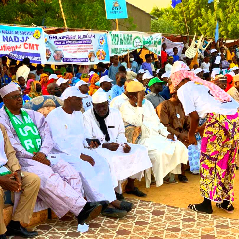 Tchad : la Coalition provinciale pour le Oui mobilise la population du 10ème arrondissement à N'Djamena Tchad : la Coalition provinciale pour le Oui mobilise la population du 10ème arrondissement à N'Djamena