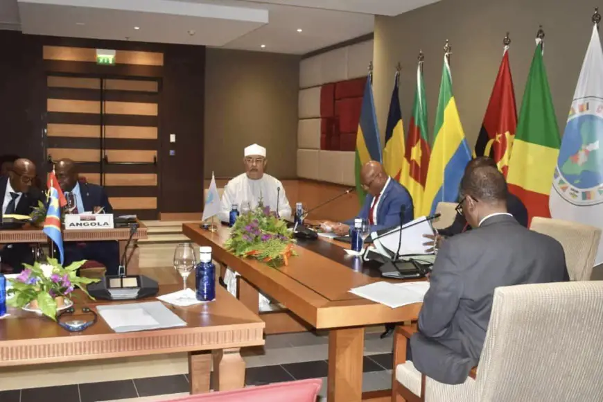 Tchad : Le ministre des Affaires Étrangères en Guinée Équatoriale pour représenter le Président de la Transition à la Conférence de la CEEAC
