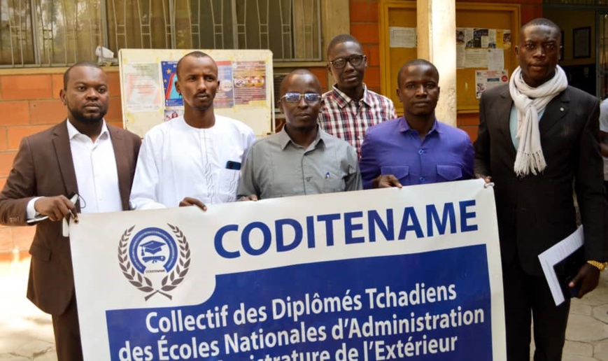 Tchad : Le référendum constitutionnel offre l'occasion de jeter les bases d'un nouveau du Tchad selon les énarques du CODITENAM Tchad : Le référendum constitutionnel offre l'occasion de jeter les bases d'un nouveau du Tchad selon les énarques du CODITENAM