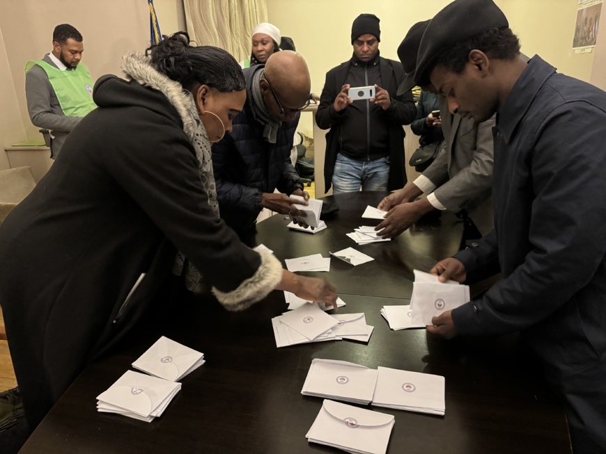 Référendum constitutionnel au Tchad : L’Ambassadeur Ahmad Makaila s’est félicité de la bonne tenue du scrutin en France Référendum constitutionnel au Tchad : L’Ambassadeur Ahmad Makaila s’est félicité de la bonne tenue du scrutin en France