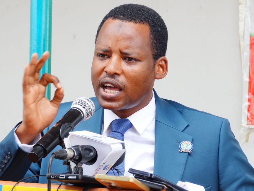 Tchad : le parti TCHAD UNI dénonce « la mascarade » du référendum constitutionnel Tchad : le parti TCHAD UNI dénonce « la mascarade » du référendum constitutionnel