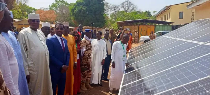 Tchad : la radio Lotiko de Sarh bénéficie d'une centrale solaire grâce à 'Agir pour la Ville Que Nous Aimons'