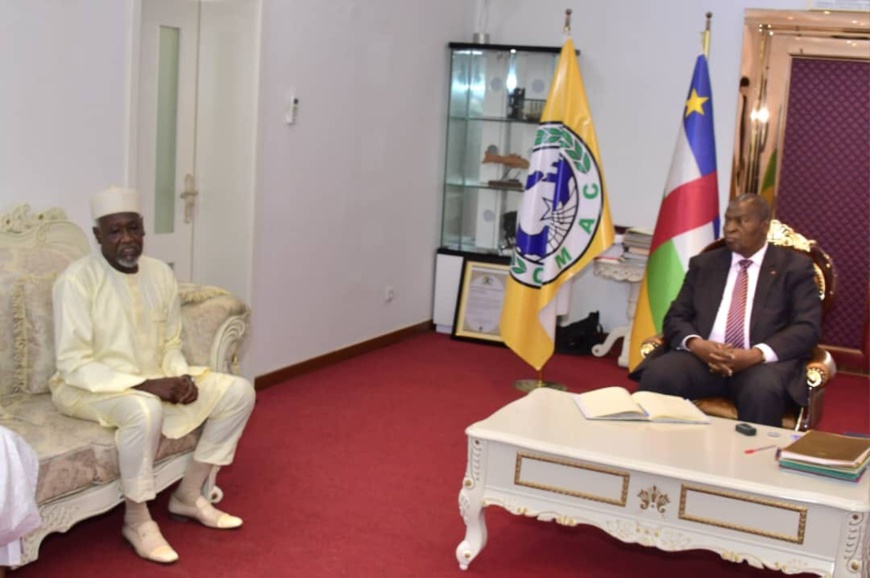 RCA : le Conseil Supérieur Islamique reçu par le président Touadera RCA : le Conseil Supérieur Islamique reçu par le président Touadera