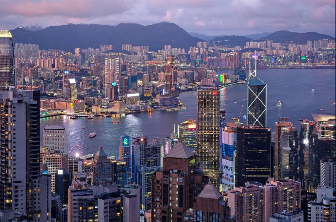 Photo shows a beautiful view of Hong Kong. (Photo by Wang Gang/People's Daily Online)