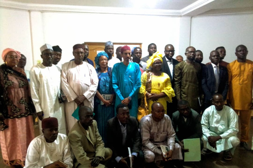 Tchad : La ministre de l'énergie mise sur le renforcement de l'énergie solaire Tchad : La ministre de l'énergie mise sur le renforcement de l'énergie solaire