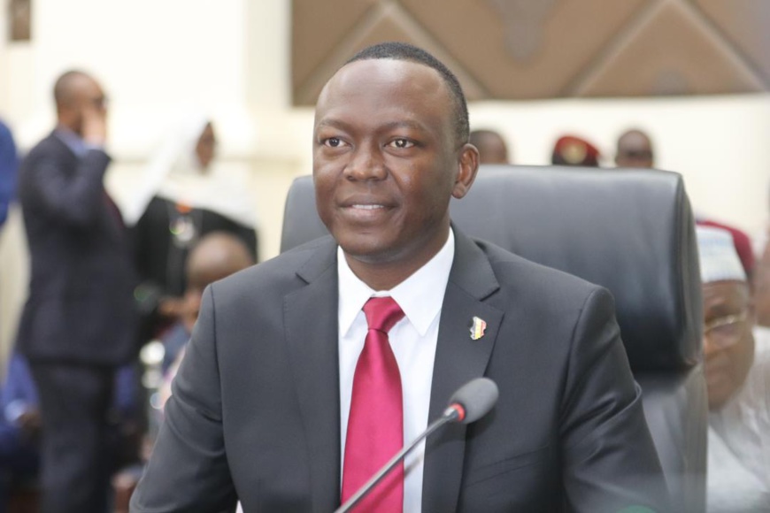 Tchad : "me voici à genoux devant vous pour demander pardon", Dr. Succes Masra Tchad : "me voici à genoux devant vous pour demander pardon", Dr. Succes Masra