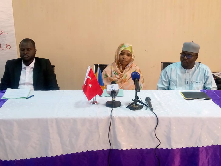 Tchad : le centre Oxford et le projet TIKA forment des jeunes en installation de système solaire Tchad : le centre Oxford et le projet TIKA forment des jeunes en installation de système solaire