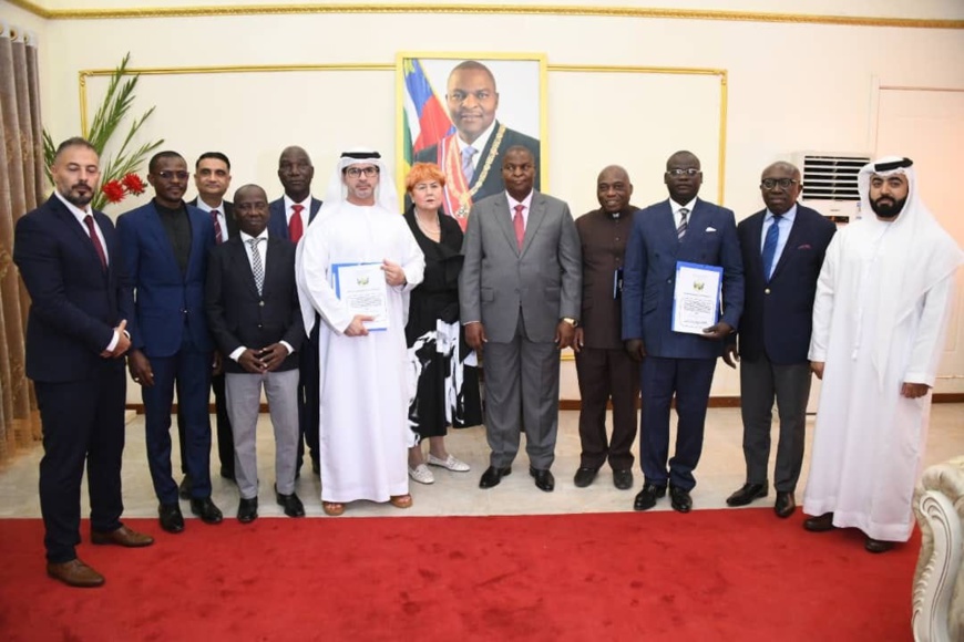 Centrafrique : Le gouvernement signe un accord avec l'Alliance des BRICS en vue de la construction d'un nouvel aéroport international Centrafrique : Le gouvernement signe un accord avec l'Alliance des BRICS en vue de la construction d'un nouvel aéroport international