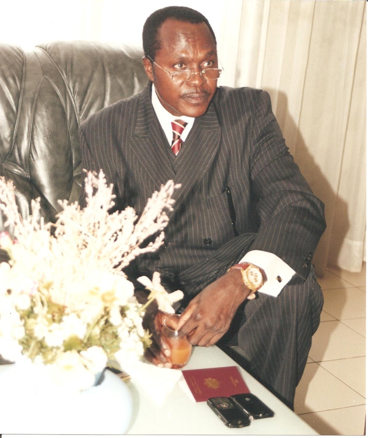 Professeur Shanda Tonme:" tout ce qui est fait en ce moment prépare et attise des soulèvements violents à très brève échéance" Professeur Shanda Tonme:" tout ce qui est fait en ce moment prépare et attise des soulèvements violents à très brève échéance"