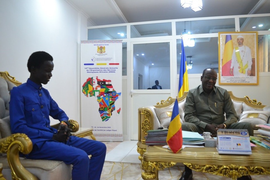 Tchad : Mahadi Adey Ali, le jeune créateur Tchadien des avions à base des produits locaux