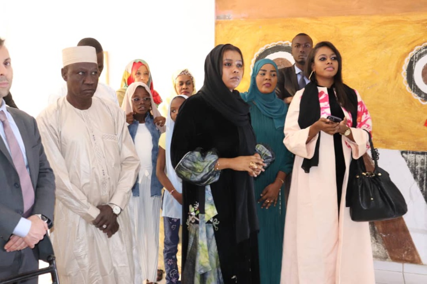 Tchad : hommage à l'artiste peintre Abdelkader Badaoui lors d'une exposition à TAIM ART Tchad : hommage à l'artiste peintre Abdelkader Badaoui lors d'une exposition à TAIM ART