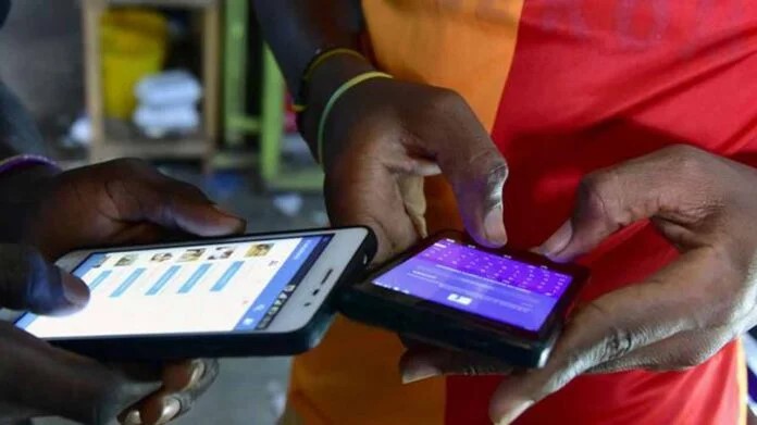 Sénégal : Le gouvernement suspend l'internet des données mobiles Sénégal : Le gouvernement suspend l'internet des données mobiles