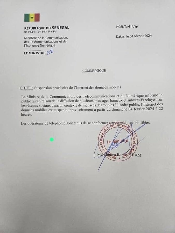 Sénégal : Le gouvernement suspend l'internet des données mobiles Sénégal : Le gouvernement suspend l'internet des données mobiles