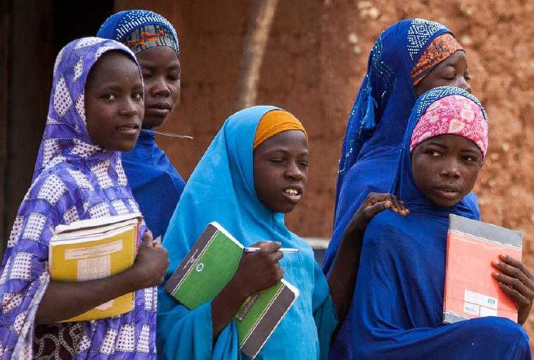Tchad : briser les barrières, l'importance cruciale de l'éducation des filles Tchad : briser les barrières, l'importance cruciale de l'éducation des filles