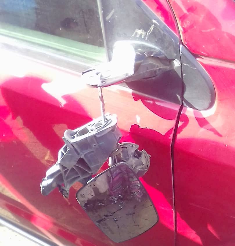 N'Djamena : une collision entre un bus d'étudiants et une voiture fait des dégâts matériels N'Djamena : une collision entre un bus d'étudiants et une voiture fait des dégâts matériels