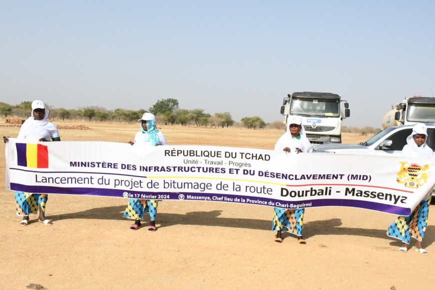 Tchad : Une route et un bac neuf pour le Chari Baguimi Tchad : Une route et un bac neuf pour le Chari Baguimi