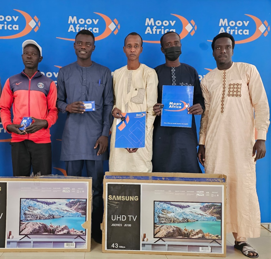 ​Tchad : Moov Africa remet les derniers LOTS à ses clients pour la promo CAN 2023