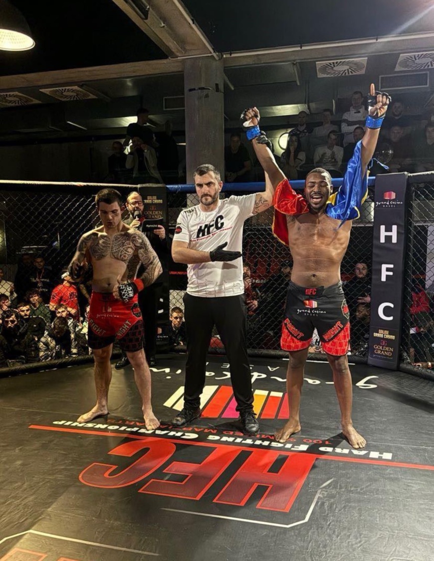Tchad : Le Tchadien Brahim Mahamat Saleh remporte le championnat professionnel HFC de boxe (MMA) Tchad : Le Tchadien Brahim Mahamat Saleh remporte le championnat professionnel HFC de boxe (MMA)