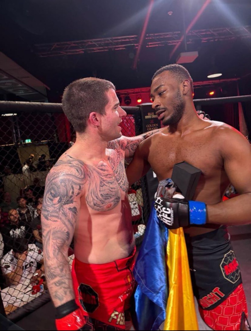 Tchad : Le Tchadien Brahim Mahamat Saleh remporte le championnat professionnel HFC de boxe (MMA) Tchad : Le Tchadien Brahim Mahamat Saleh remporte le championnat professionnel HFC de boxe (MMA)