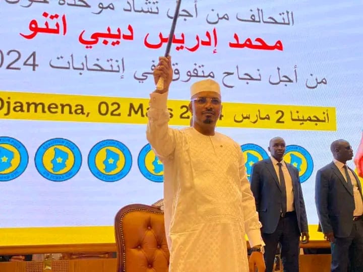 Tchad : Mahamat Idriss Deby accepte d'être candidat à la présidentielle, au nom d'une coalition