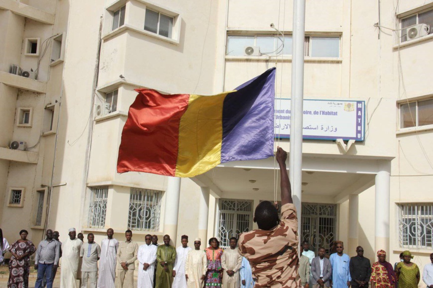 Tchad - La levée des couleurs : un moment solennel au ministère de l'Aménagement du Territoire, de l'Habitat et de l'Urbanisme du Tchad