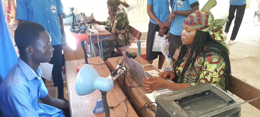 Tchad - Préparation Intensive pour le Baccalauréat 2024 : Les opérateurs d'enrôlement en action