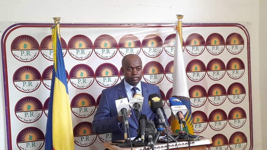 Tchad : Yacine Abdramane Sakine annonce sa candidature à l'élection présidentielle Tchad : Yacine Abdramane Sakine annonce sa candidature à l'élection présidentielle