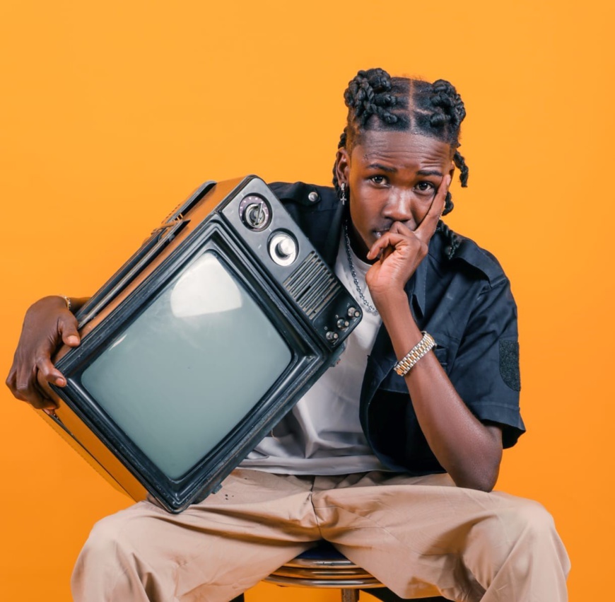 Tchad : Starlit s’inspire du prénom féminin ‘Aya’ pour une chanson d’amour Tchad : Starlit s’inspire du prénom féminin ‘Aya’ pour une chanson d’amour