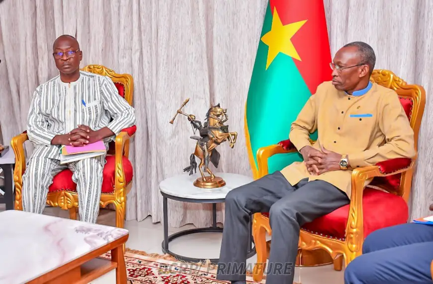 Burkina : le PM fustige les irrégularités dans la gestion de l'armée