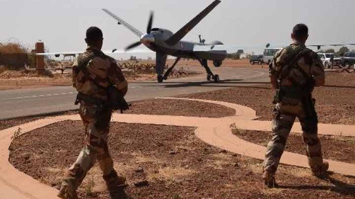 Drones français au Sahel: les jihadistes vus du ciel Drones français au Sahel: les jihadistes vus du ciel