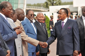 25ème sommet de l’Union Africaine : départ du président Denis Sassou N'Guesso pour Johannesburg, ce 13 juin 2015 25ème sommet de l’Union Africaine : départ du président Denis Sassou N'Guesso pour Johannesburg, ce 13 juin 2015
