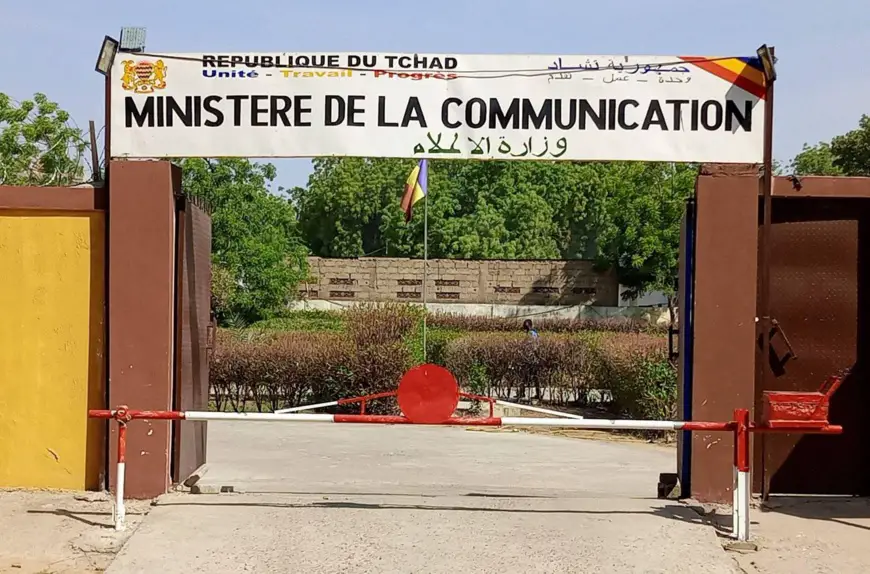 Tchad : le ministère de la Communication suspend deux syndicats pour atteintes à l'ordre public