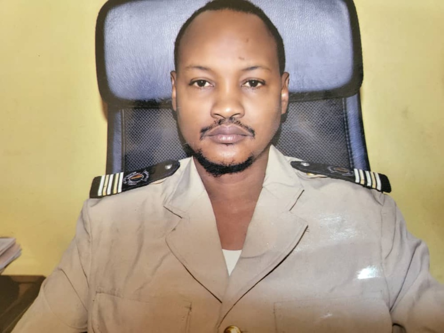 Tchad : un inspecteur des Douanes exprime ses préoccupations au Ministre des Finances Tchad : un inspecteur des Douanes exprime ses préoccupations au Ministre des Finances