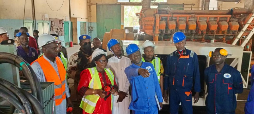 Tchad : la ministre de l’Energie visite la centrale électrique de la SNE de Sarh