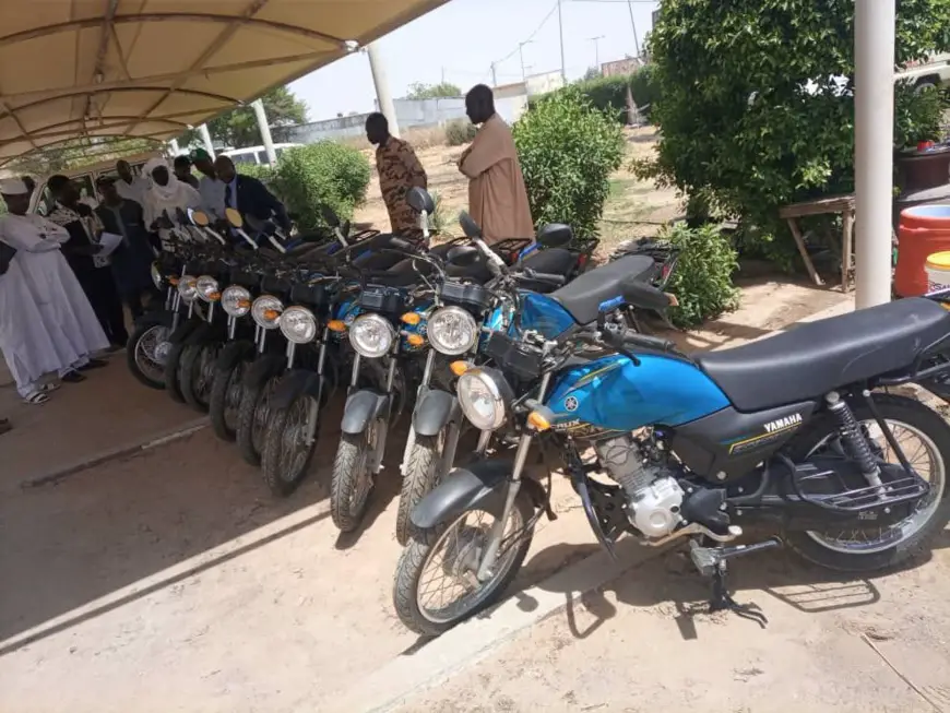 Tchad : Le ministère de la Santé publique fait un don de dix motos au Bureau d'Appui Santé et Environnement