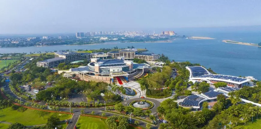 Photo shows the Boao Forum for Asia International Convention Center in south China's Hainan province. (Photo by Yang Zhongkai/People's Daily Online)