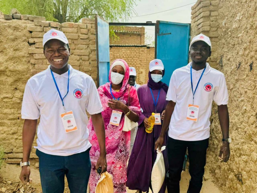 Tchad : les anciens élèves du lycée Itno d'Abéché volent au secours des femmes vulnérables Tchad : les anciens élèves du lycée Itno d'Abéché volent au secours des femmes vulnérables
