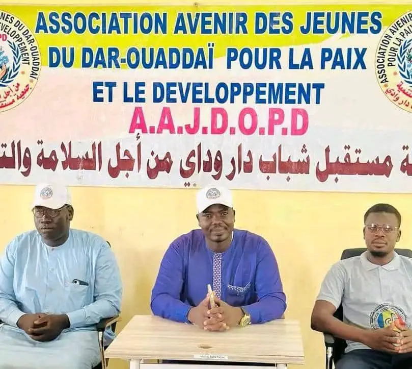 Tchad : au Ouaddaï, la jeunesse apporte son soutien inébranlable au Gouverneur