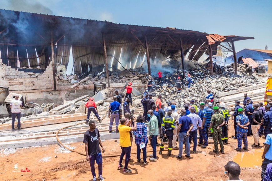 Guinée : ouverture d'une enquête après l'incendie à l'entrepôt de l'EDG