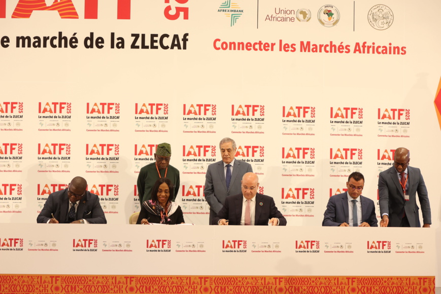 L'Algérie signe l'accord d'accueil de la Foire commerciale intra-africaine 2025