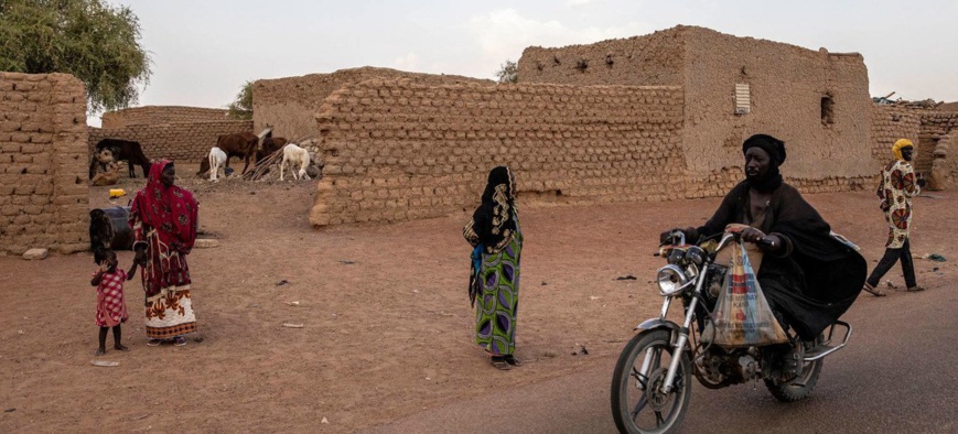 MINUSMA/Harandane Dicko La situation sécuritaire au Mali s'est détériorée au point que la survie même de l'État est menacée. MINUSMA/Harandane Dicko La situation sécuritaire au Mali s'est détériorée au point que la survie même de l'État est menacée.