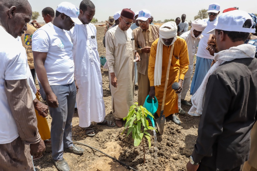 Tchad : Le PNUD lance un projet visant à soutenir le relèvement socioéconomique des victimes des inondations à Ndjamena Tchad : Le PNUD lance un projet visant à soutenir le relèvement socioéconomique des victimes des inondations à Ndjamena