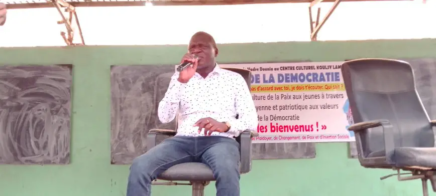 Beral Mbaïkoubou, représentant du Mouvement des Patriotes Tchadiens pour la République (MPTR).  © H.O.E/Alwihda Info