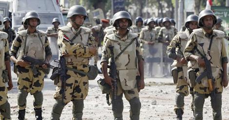 Egypte : plus de 100 morts dans les affrontements du Sinaï Egypte : plus de 100 morts dans les affrontements du Sinaï