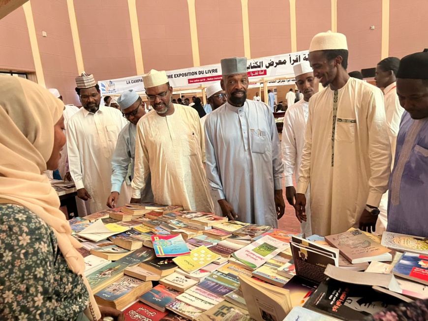 تشاد: تنظم حملة أقرأ معرض الكتاب التاسعة تشاد: تنظم حملة أقرأ معرض الكتاب التاسعة