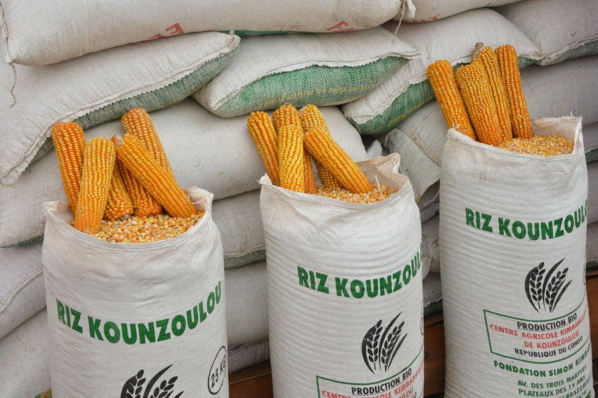 Un échantillon de la production de Kounzoulou Un échantillon de la production de Kounzoulou