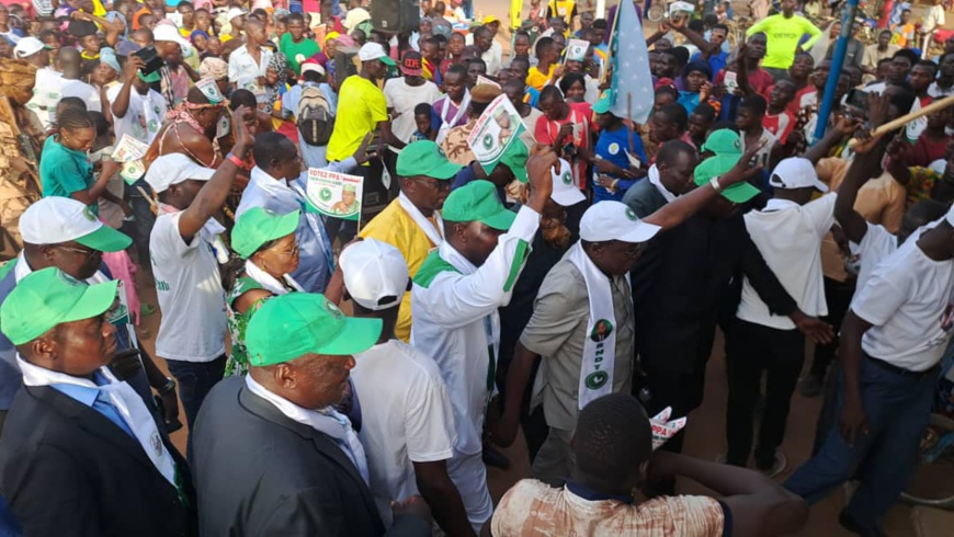 Présidentielle au Tchad : Pahimi salue l’engagement et la mobilisation massive de la population du Logone oriental en faveur de sa candidature