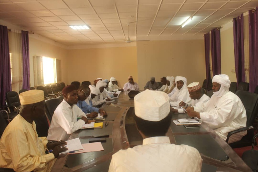 Tchad : le gouverneur du Kanem dialogue avec les acteurs du secteur éducatif Tchad : le gouverneur du Kanem dialogue avec les acteurs du secteur éducatif