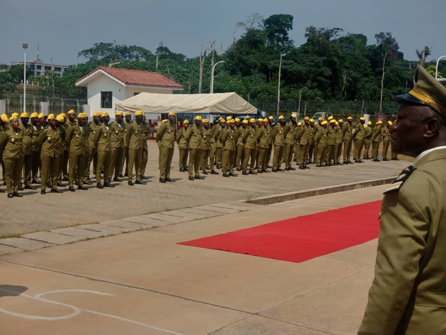 Tchad : Les diplômés de l'École Inter-États des Douanes de la CEMAC réclament leur intégration Tchad : Les diplômés de l'École Inter-États des Douanes de la CEMAC réclament leur intégration
