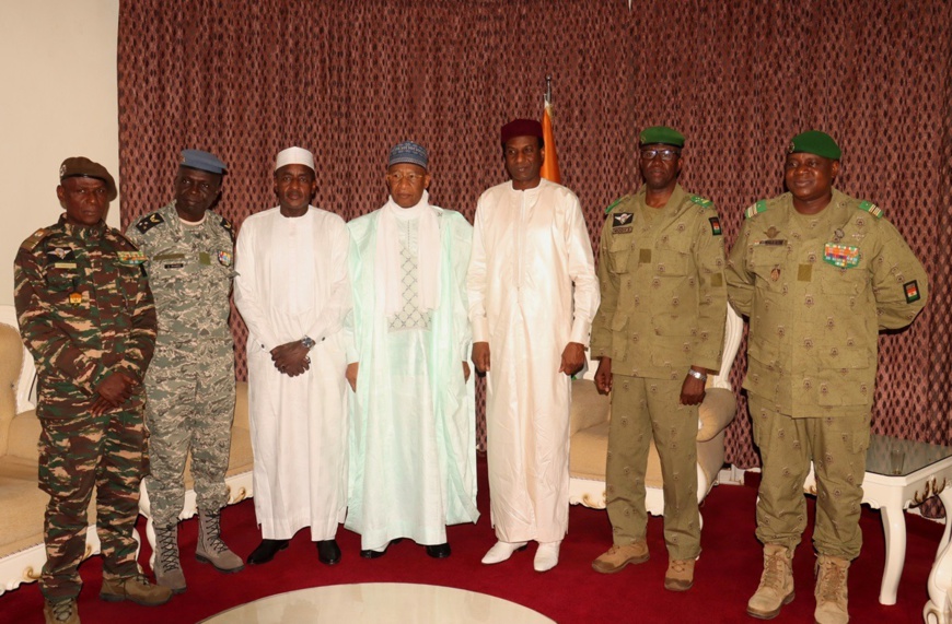 Le ministre tchadien des Armées en déplacement au Niger Le ministre tchadien des Armées en déplacement au Niger